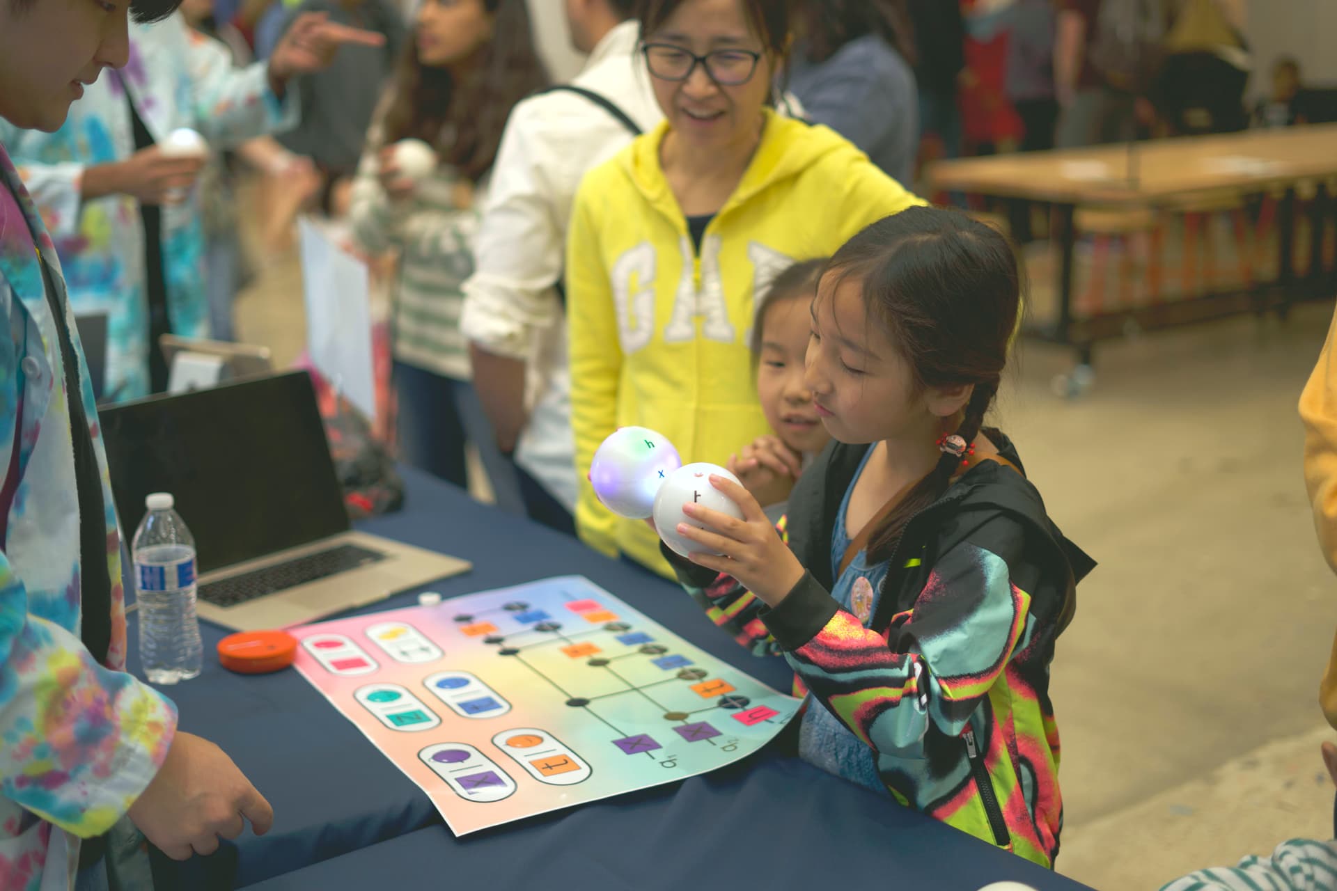Circuit puzzle worksheet that kids solved with Qubi hand motions